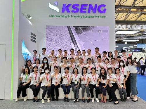 Kseng Solar avanza verso il futuro Net-zero con soluzioni di scaffalature solari a scenario completo allo SNEC 2023