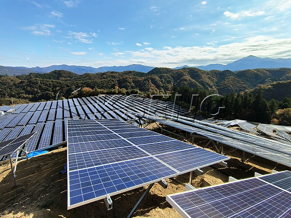 Caso di studio: stazione solare da 4 MW in Giappone con la soluzione solare a terra in alluminio di Kseng Solar
