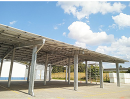 Posto auto coperto solare in acciaio al carbonio da 99,8 kW in Repubblica Ceca