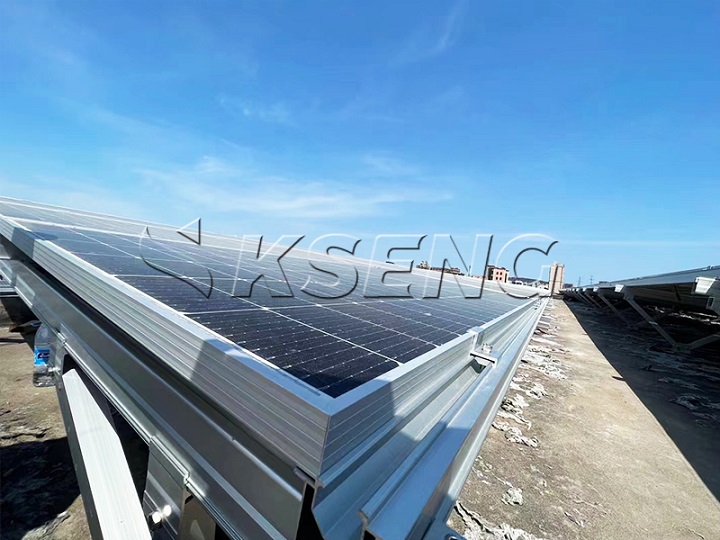 2MW- Impianto solare su tetto in Cina